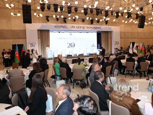 Bakıda “Dayanıqlı inkişaf: ailə, qadın və uşaq siyasəti” mövzusunda konfrans keçirilir - <span class="color_red">FOTO</span>