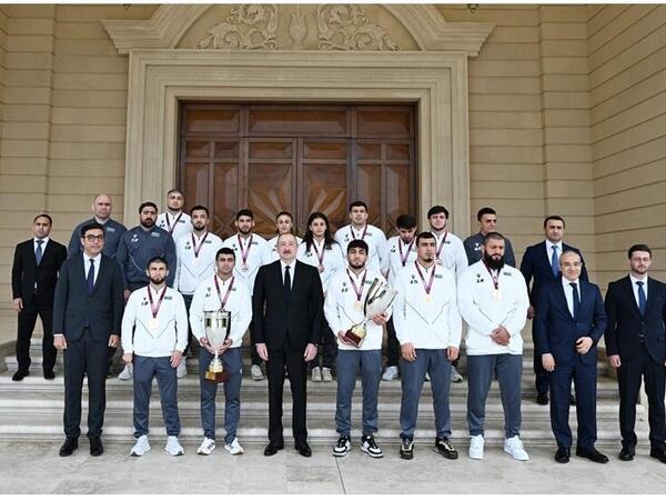 İlham Əliyev: Azərbaycan güləşçiləri bir daha göstərdilər ki, onlar Avropada birincidirlər