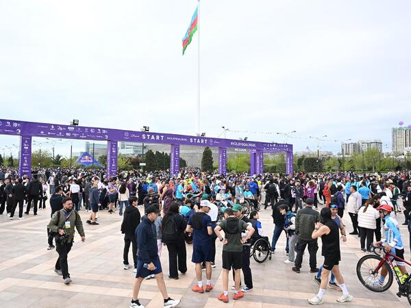 Möhtəşəm "Bakı Marafonu 2026" başlayıb - media nümayəndələri, konsert proqramı, fan zonası və mükafatlar - <span class="color_red">FOTO</span>