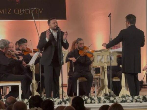 Görkəmli tarzən Ramiz Quliyevin xatirə gecəsi milli musiqiustalarını bir araya gətirdi - <span class="color_red">FOTO</span>