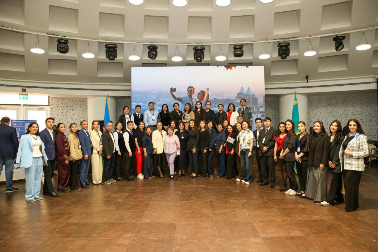İZ Community Bakıda Study in Kazakhstan beynəlxalq təhsil sərgisini təşkil edib -