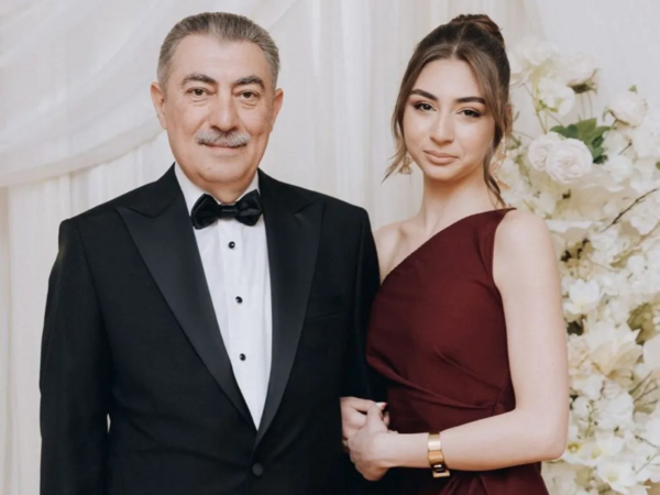 Vado Korovin qızı ilə FOTOsunu paylaşdı
