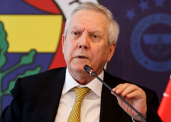 "Aziz başkan" geri qayıdır: Namizəd oldu