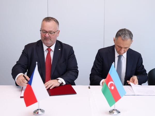 Azərbaycanla Çex Respublikası nəqliyyat və şəhər mobilliyi üzrə Anlaşma Memorandumu imzalayıb - <span class="color_red">FOTO</span>
