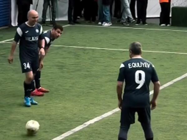 Nazirlər və deputatlar futbol oynadı - <span class="color_red">VİDEO</span>
