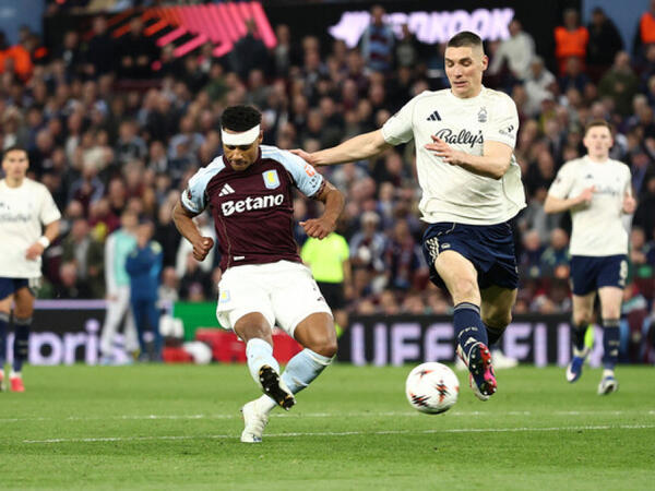 UEFA Avropa Liqası: “Aston Villa” darmadağınla adını finala yazdırdı
