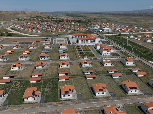 İlham Əliyev və Mehriban Əliyeva Cəbrayıl rayonuna səfər ediblər
