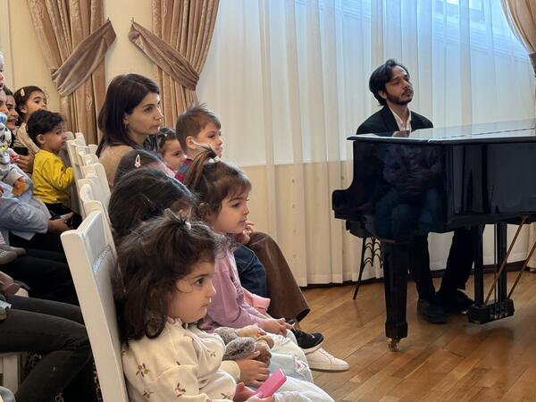 “Musiqili Nağıl Saatı” adlı proqram təqdim olunub - FOTO