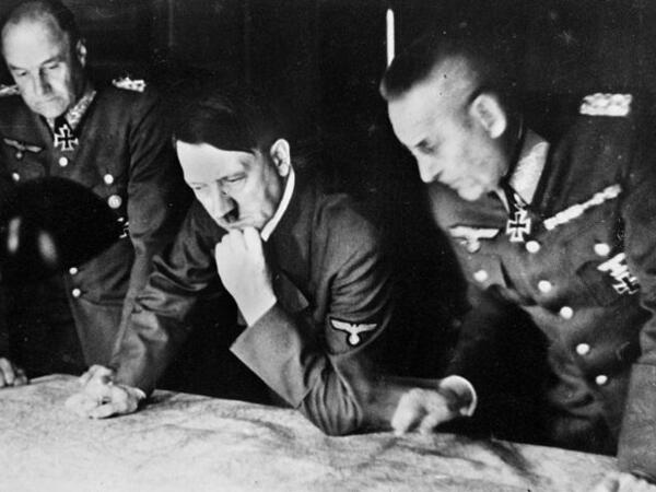 Hitlerin heç vaxt yayımlanmayan filmi: Bakının FƏTHİ - <span class="color_red">FOTOlar</span>