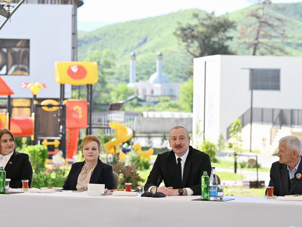 Prezident İlham Əliyev: Ulu Öndərin Azərbaycan tarixində həlledici rolu bizim yaddaşımızdan heç vaxt silinməyəcək