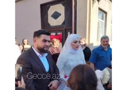 Avtobusda gəlin köçdü - <span class="color_red">VİDEO </span>
