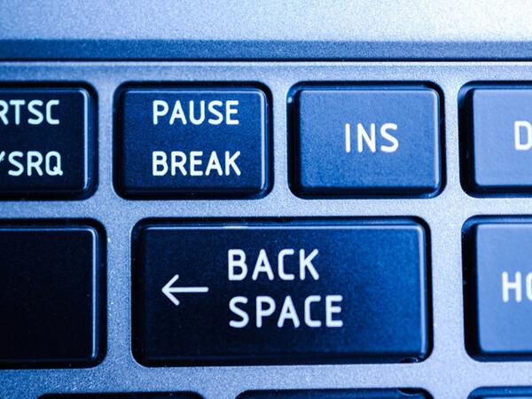 Klaviaturadakı sirli düymə: "Pause Break" nə işə yarayır?