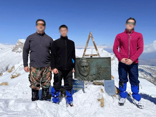 Dövlət Təhlükəsizliyi Xidmətinin əməkdaşları “Heydər zirvəsi”nə yürüş təşkil ediblər