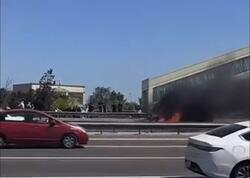 Aeroport yolunda yük maşını yanır - ANBAAN VİDEO