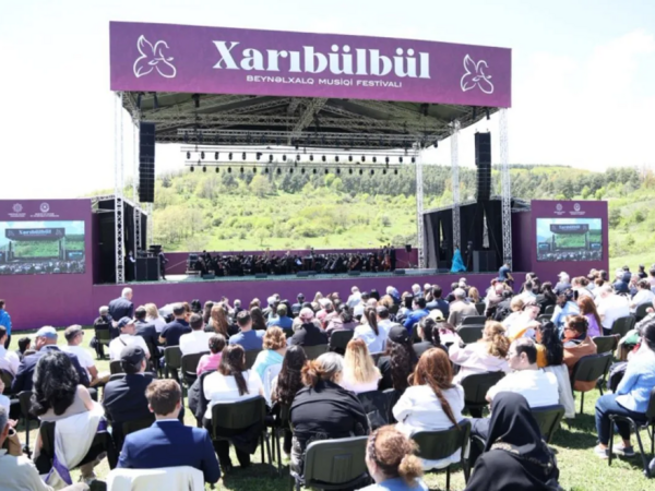 Şuşada IX "Xarıbülbül" Beynəlxalq Musiqi Festivalı başladı