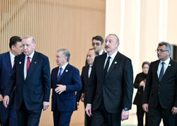 Prezident İlham Əliyev və TDT-nin qeyri-rəsmi Zirvə görüşünün digər iştirakçıları Türk Sivilizasiyası Mərkəzinin təməlqoyma mərasimində iştirak ediblər - FOTO
