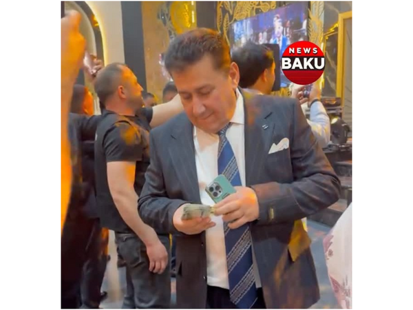 Xalq artistinə bəxşiş verməyi reklam edən şəxs QINANDI - <span class="color_red">VİDEO</span>