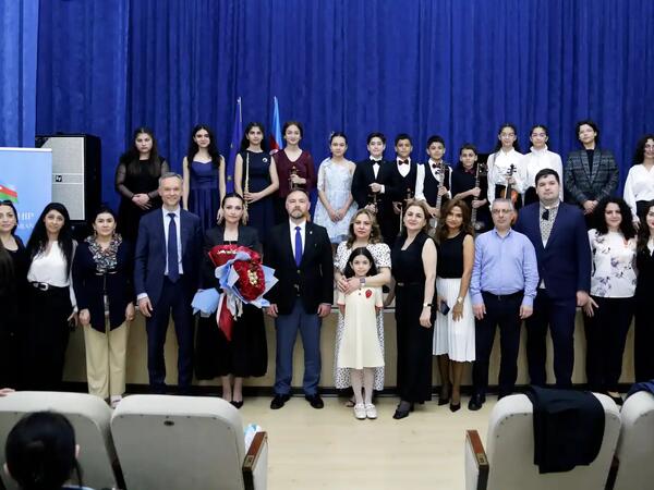 Dövlət Uşaq Filarmoniyasında Avropa Gününə həsr olunmuş konsert proqramı baş tutub - FOTO