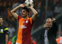 "Qalatasaray"ın keçmiş ulduzu məşqçi olduğu klubdan QOVULDU