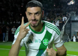 Merih Demiral çempionluğu Azərbaycan mahnısı ilə qeyd etdi