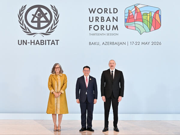 Prezident Bakıda Ümumdünya Şəhərsalma Forumunun 13-cü Sessiyasının açılış mərasimində iştirak edir - <span class="color_red">CANLI YAYIM - FOTO</span>