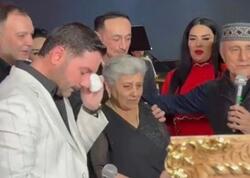 Xalq artisti İzzət Bağırovla anasını kövrəltdi - <span class="color_red">VİDEO</span>