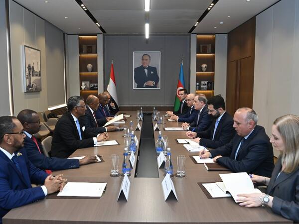 Azərbaycan və Sudan diplomatik pasport sahiblərini vizadan qarşılıqlı azad edəcək - <span class="color_red">YENİLƏNİB - FOTO</span>