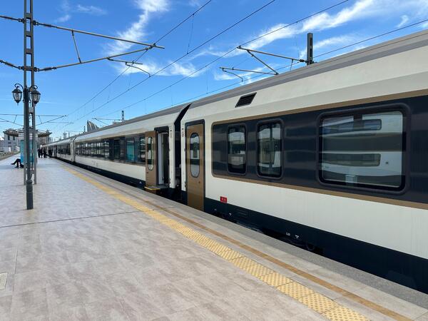 Bakı-Tbilisi-Bakı qatarından yeni <span class="color_red">FOTOlar</span>