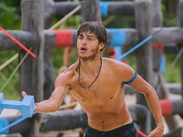 Ayağını itirən yarışmacı "Survivor" qalibi seçildi - <span class="color_red">FOTO</span>