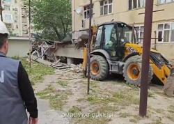 Sumqayıtda qanunsuz tikili söküldü - <span class="color_red">VİDEO</span>