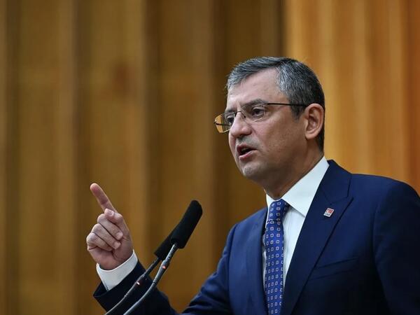 Özgür Özel CHP parlament qrupunun sədri oldu