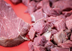 Qurban ətini dərhal yeməyin - Mütəxəssisdən XƏBƏRDARLIQ