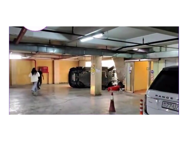 Bakıda yeraltı parkinqində avtomobil AŞDI - <span class="color_red">VİDEO </span>