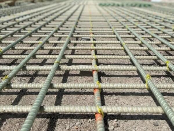 İnşaatda yeni dövr başlayır: Poladdan yüngül, zəlzələyə və suya davamlı yeni material gəldi