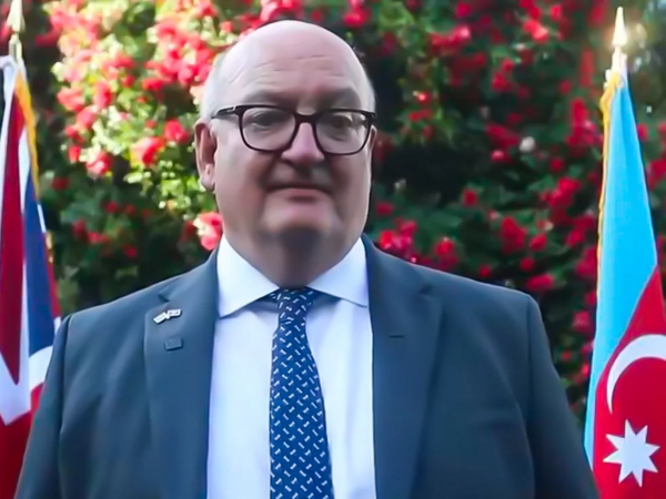 Böyük Britaniyanın yeni səfiri Azərbaycanı təbrik edib