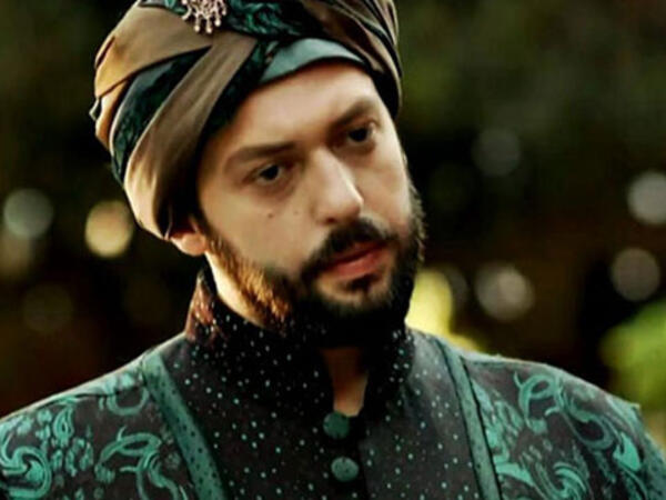 "İbrahim paşa" tanınmaz HALDA - <span class="color_red">VİDEO </span>