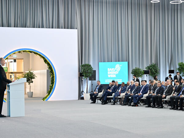 Prezident İlham Əliyev: Qlobal enerji təhlükəsizliyinə töhfəmiz mütləq artacaq