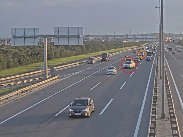 Aeroport yolunda qaydaları pozan sürücü qəzaya səbəb oldu - <span class="color_red">ANBAAN VİDEO</span>