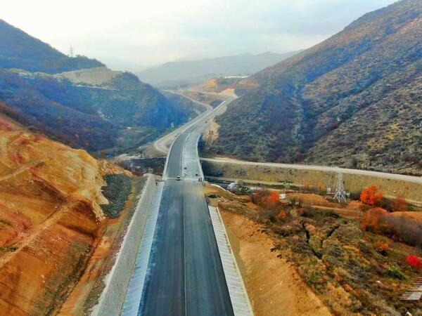 Ödənişli yol istifadəyə verildi