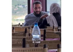 Əhməd əl-Şaraa xanımı ilə restoranda görüntüləndi - <span class="color_red">VİDEO </span>