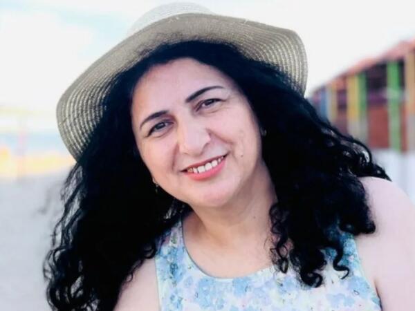 Hicran Hüseynova vəfat etdi