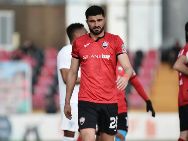 Daha bir klubumuz kapitanı göndərdi
