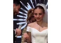 Toyda gəlin çətin anlar yaşadı - Köməyinə Aygün Kazımova ÇATDI - <span class="color_red">VİDEO</span>
