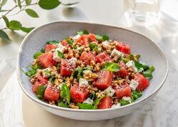 Qarpız salatı resepti