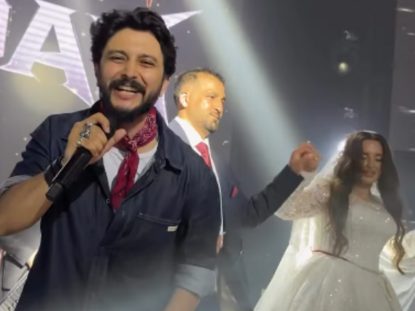 Toyları səhv salıb yarım saat pulsuz oxudu