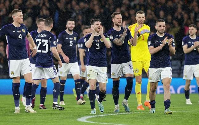 Dünya çempionatının ilk matç tarixi qeyri-iş günü 