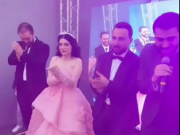 İnternat məzunu Səbinənin təmtəraqlı toyu: Tanınmış simalar onu tək qoymadı - <span class="color_red">VİDEO</span>