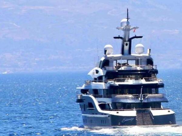Bodrum sularında üzən "150 milyonluq saray" onun imiş... - <span class="color_red">FOTO</span>