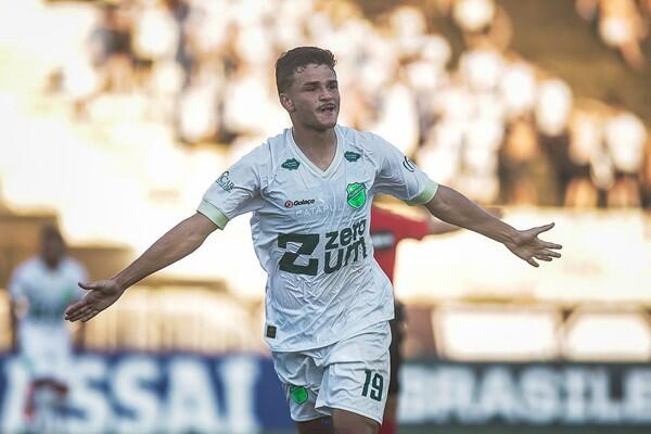 “Qarabağ”dan yeni TRANSFER: Braziliyalı futbolçu a