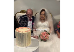 Diana və Kevin ahıl yaşında özlərinə toy etdilər - <span class="color_red">VİDEO </span>